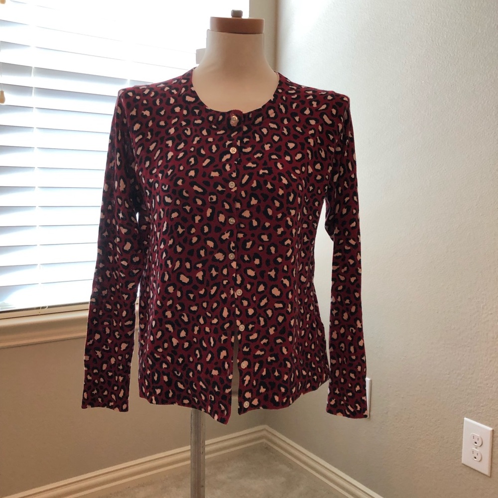 NWT Old Navy size medium button down animal print cardigan